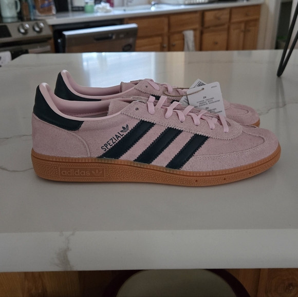 NWT Adidas Handball Spezial Sneaker - Picture 3 of 15